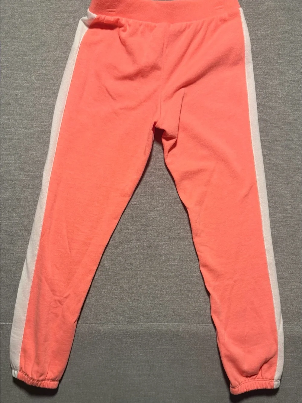 GAP coral orange